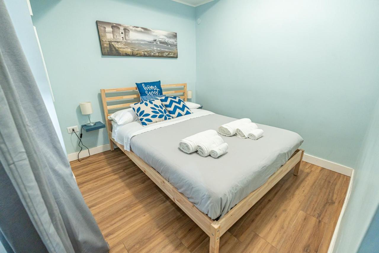 Casa Vacanze Decumano 17 ナポリ エクステリア 写真
