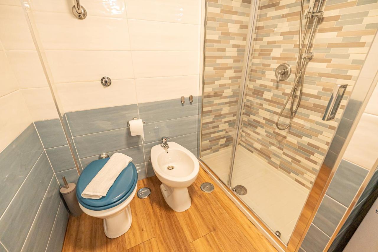Casa Vacanze Decumano 17 ナポリ エクステリア 写真