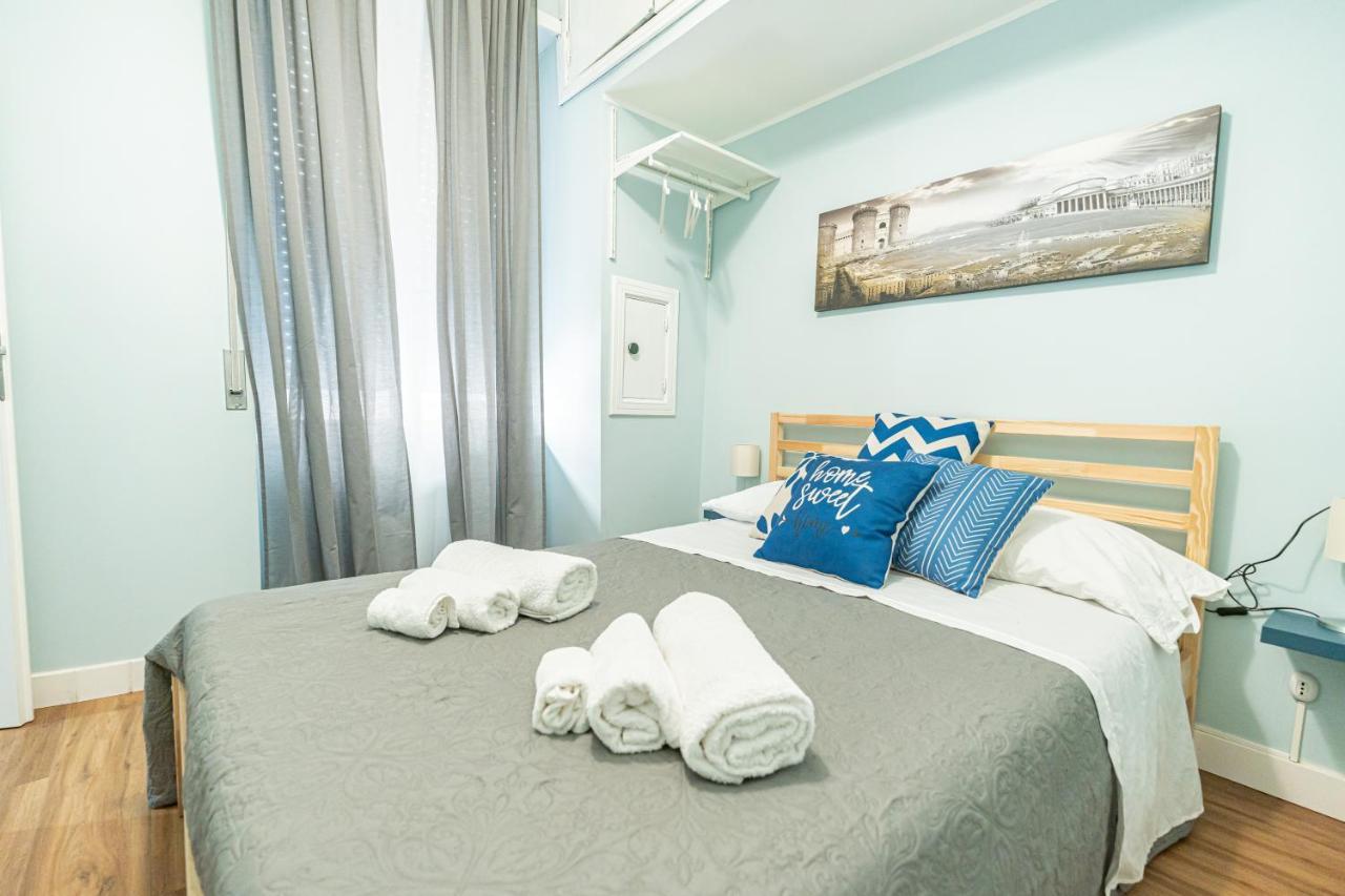 Casa Vacanze Decumano 17 ナポリ エクステリア 写真